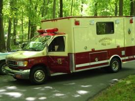 U-13 operating as MKFD FAST Team truck at Bedford Hills Chesnut Ridge Road Fire. (Spring 09)